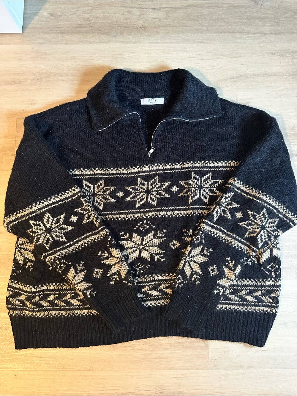 Black Nordic Zip-Front V-Neck Sweater with Cream Snowflake Pattern